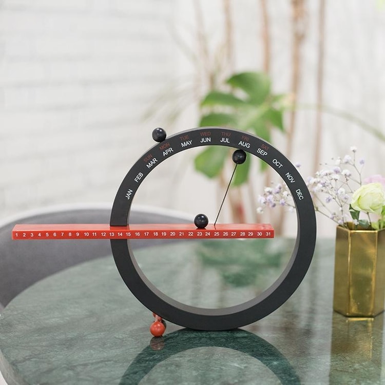 Creative Perpetual Calendar Desk Calendar Home Decor Ornament