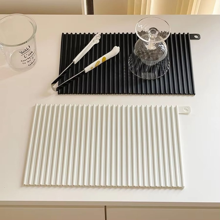 Anti-Slip Kitchen Insulation Mat Hanging Sink Drain and Dining Table Mat